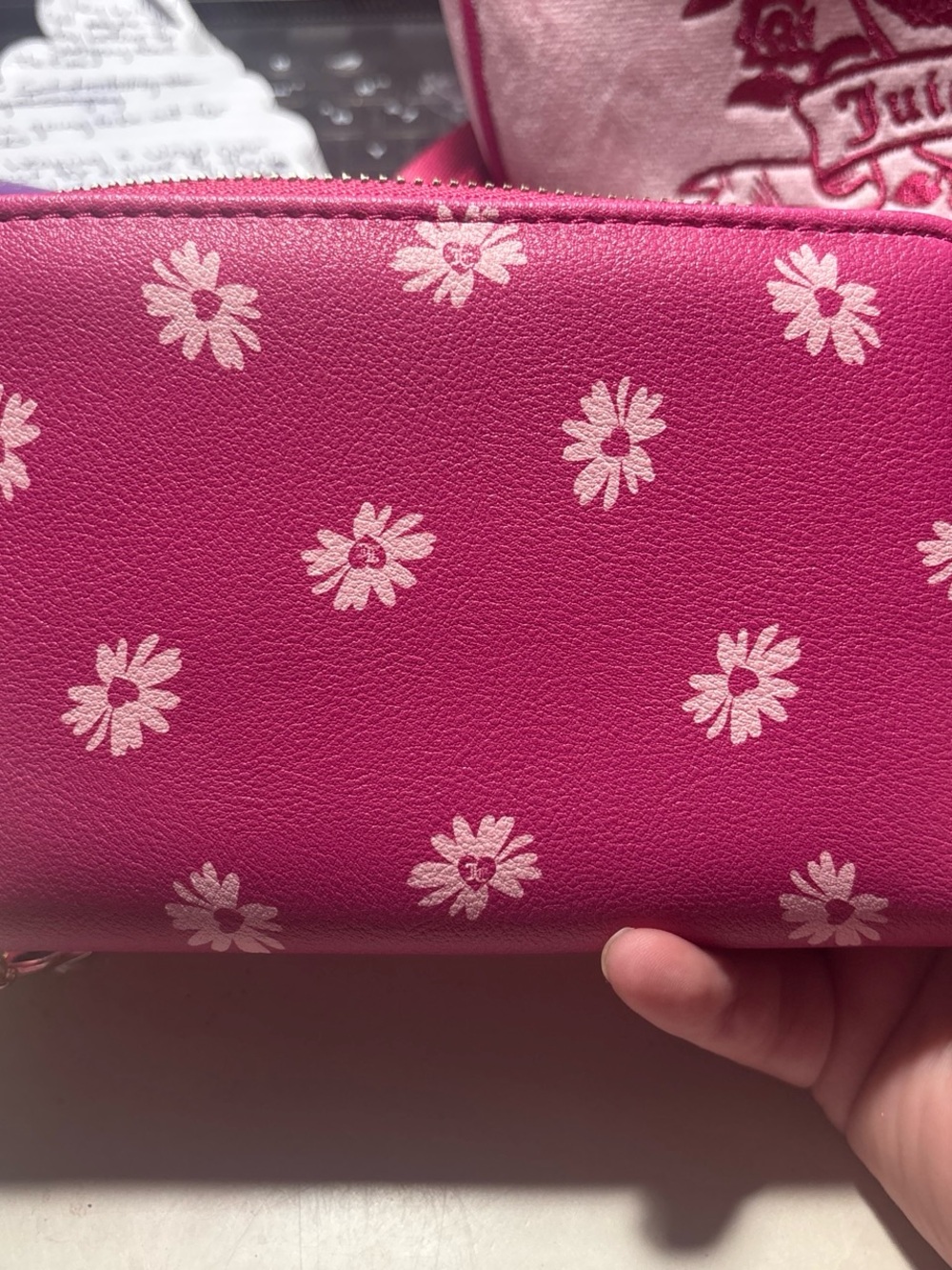 Juicy Couture Hot Pink Daisy Zip-Around Wallet - Picture 3 of 4